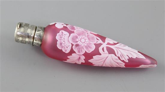 A Thomas Webb & Sons cameo glass scent bottle, late 19th century, length 12.8cm